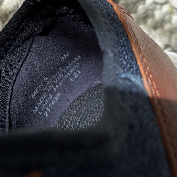 COLE HAAN Grand Sport Journey Sneakers size 9M. - Picture 3 of 11